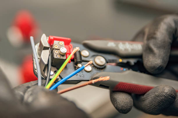 Best Circuit Breaker Repair  in Christopher, IL